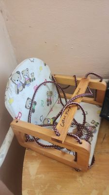 Детские качели продаются