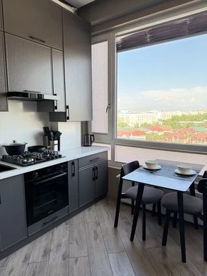 Срочно чдается в аренду 2х комнатная квартира ЖЕ Yunusabad Resi