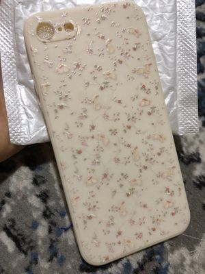 Yangi chexol iphone 7 uchun