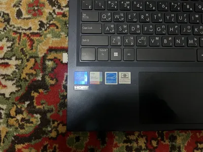 Asus core i7 intel iris