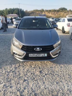 Lada Vesta 2017-yil