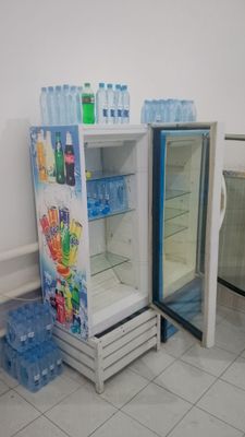 Холодильник витрина б/у