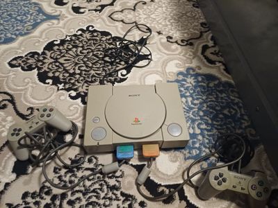Play Station 1