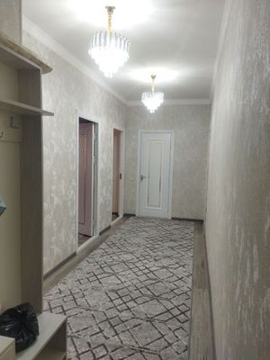 Бектемир туманда квартира,3 хонали,хамма шароитлар бор