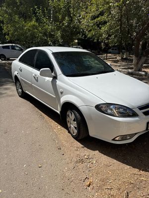 Gentra / Jentra, 2015 yil, 1€ Avtomat, Propan gaz.