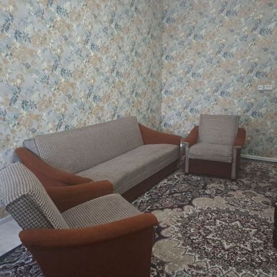 Divan keslo prujinali srochna sotiladi.