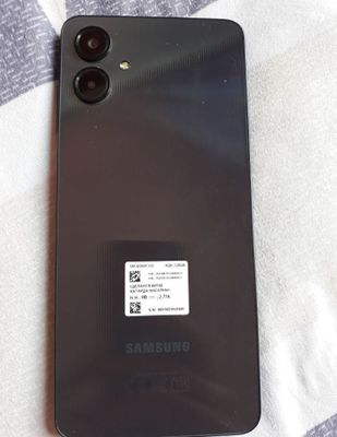 Samsung A06 telefoni sotiladi