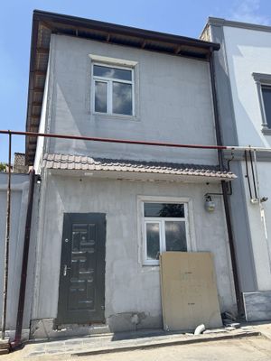 Срочно продам дом 2 этажа 4 комнаты