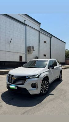 Chevrolet Traverse 2023 г 16.350 км пробег Краска тоза Морда Брон