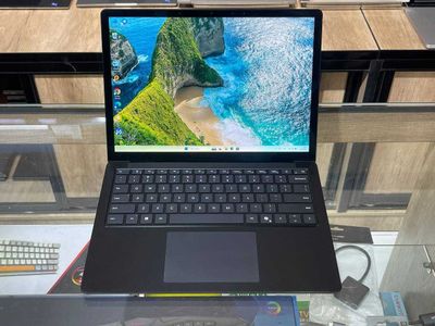Microsoft Surface laptop 6 Ultra 5-135H ram 16 ssd 256 сенсорный