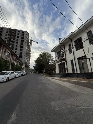 Продажа коттеджа под жилье или офис Циолковская 1,8 сотки Угловой
