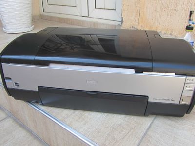 Продам цветной принтер EPSON 1410 !!!