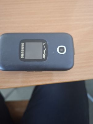 Samsung verizon gusto 3