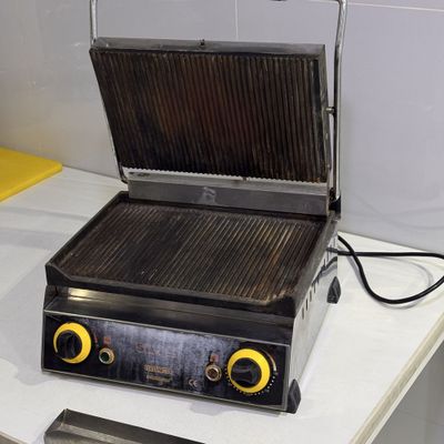 Тостер Silver в отличном состоянии