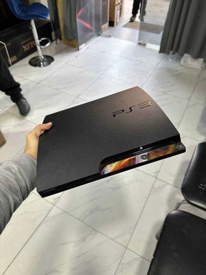 PLAYSTATION 3 slim 2ta jostik 10dan oshiq oyinlar bilan dastavka bepul