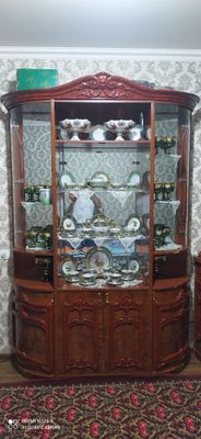 Продаётся Горка и Комод