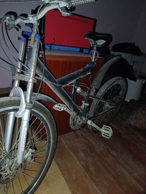 Velosiped b/u xolati yaxwi