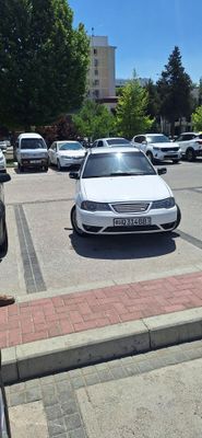 Nexia 2 1.6 sotiladi