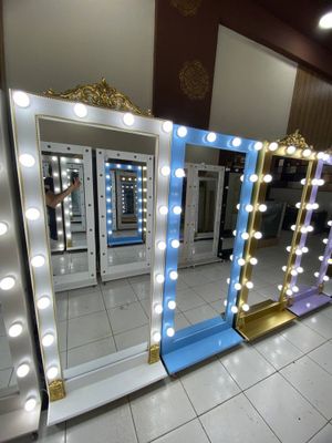 Salon uchun oyna