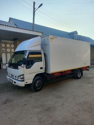 Isuzu sotiladi yili 2016 ideal