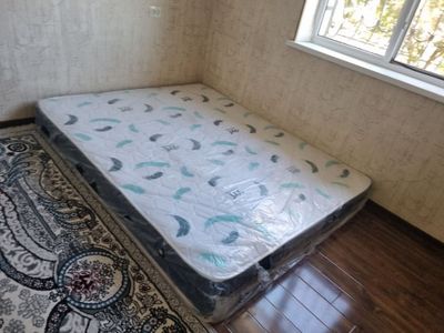 Матрас для спальни. Размер 160х200