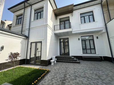 Продаётся ЕВРОДОМ В элитном махалле улица Ипакчи 2 соток