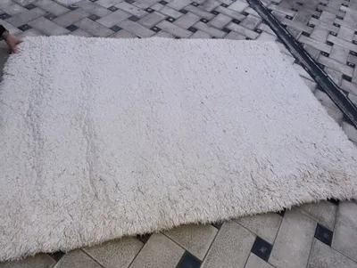 Ковер с ворсом,плотный и теплый