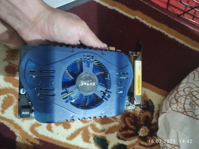 Видеокарта Zotac Nvidia n9600gt 512 d3