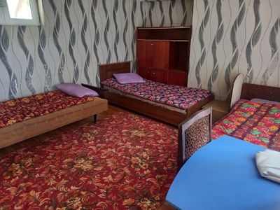 Талаба кизлани ижарага туришга таклиф киламиз