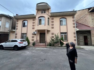 Участка Сотлади 6 сотих Юнусобод Регистон махалласида