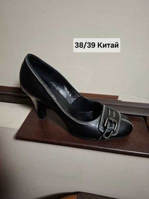 Продам женскую обувь