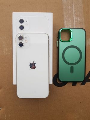 iPhone 11 с гарантия