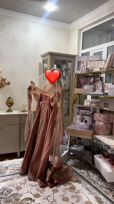 Келинлик либоси , ансамбль