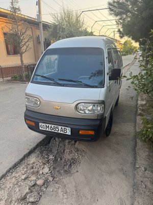 Damas van sotilladi