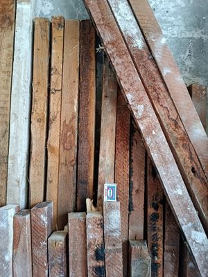 Брус. Советского производства.