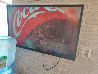 Samsung 32 Tv xolat yaxwi