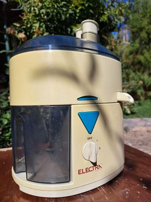 Соковыжималка Elektra