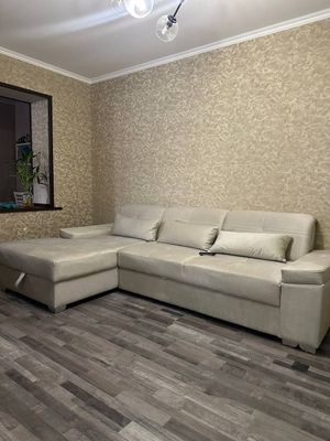 Продаётся 3 комнатная 70кв² квартира кирпич 77серия в Новомосковской