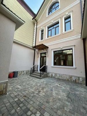 Сдаётся Евродом 2-соток около Джуманжи ресторан / id9008 /