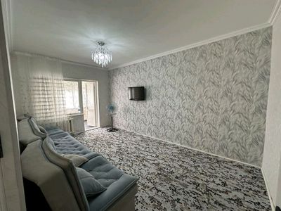 Продаётся 2-комнатная квартира возле метро Чинор