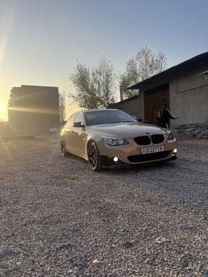 Bmw e60 xi 2005 год