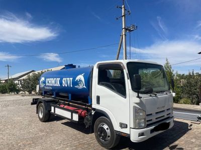 Isuzu vadovoz sotiladi