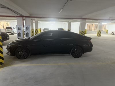 Hundai elantra 1.6