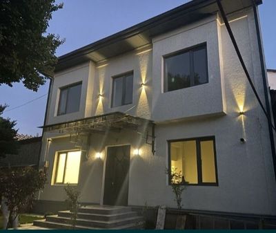 КОТЕДЖ (TAUN HAUS) срочна продается свой М.Улугбекский райен орен.IT