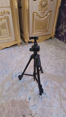 Xolati zoʻr 2-3 martta ishlatilgan shtativ