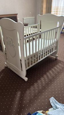 Детская кровать с люлькой