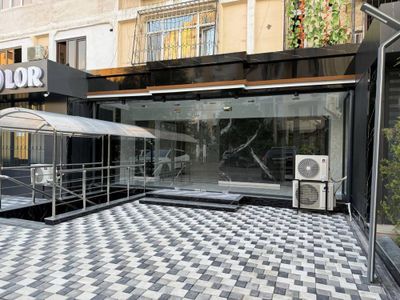 Лабзак / Абай круг ПРОДАЕТСЯ срочно нежилое 180м2 в общем