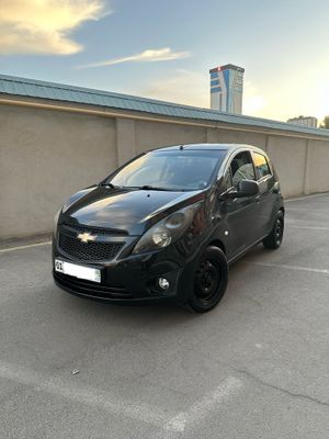 Chevrolet Spark 2015