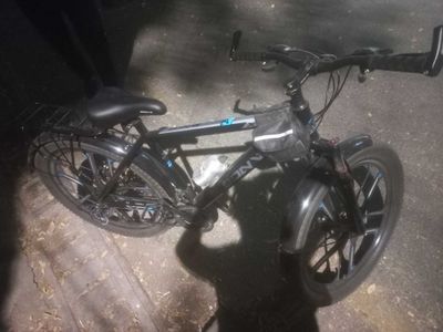 Velosiped sotiladi Yangi