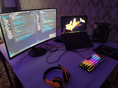 Dell Noutbuk Monitor Stol stullari bilan sotiladi ideal!